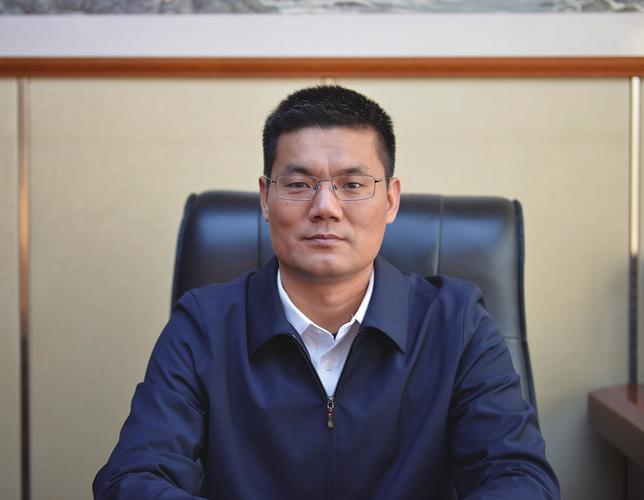 推动生产经营,改革发展和党的建设取得了难能可贵的成绩,稳住了企业